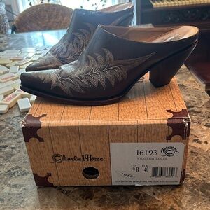 Charlie Horse Womens brown Mules